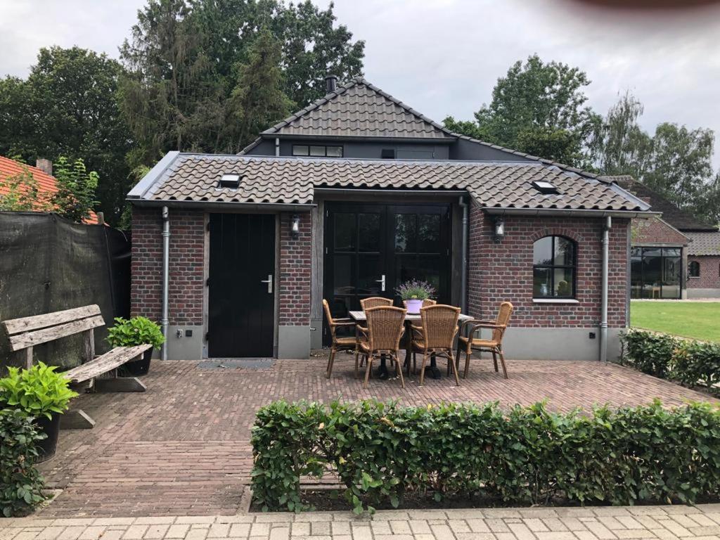 Herberg D'N Driesprong Zeeland Buitenkant foto